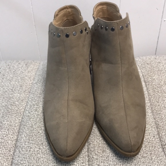 Lexi & Abbie - booties - o - Picture 2 of 8